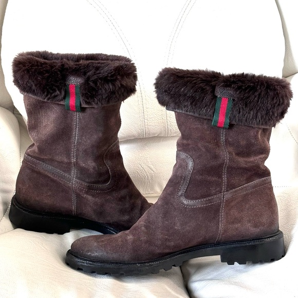 Gucci Web Brown Distressed Suede Fur Boots - Picture 4 of 9